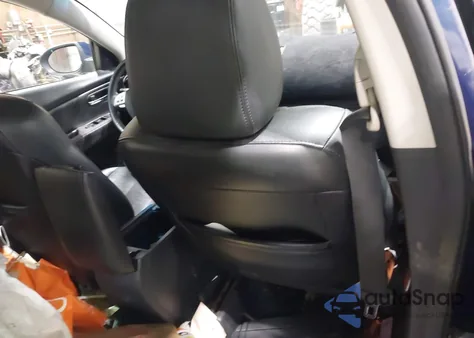 2009 Mazda Mazda6 I Touring из США, поврежденный, VIN 1YVHP82A295M43618